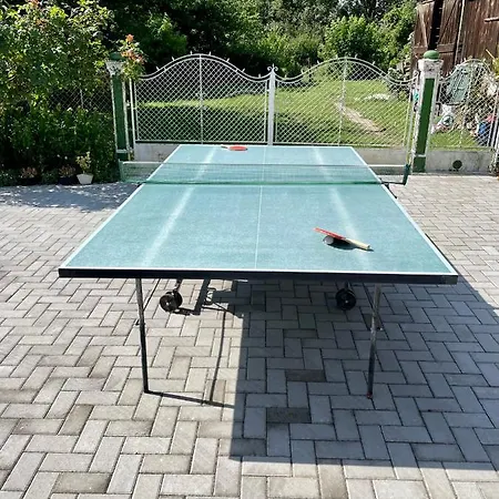 Gyoere Vendeghaz Апартаменты Galambok